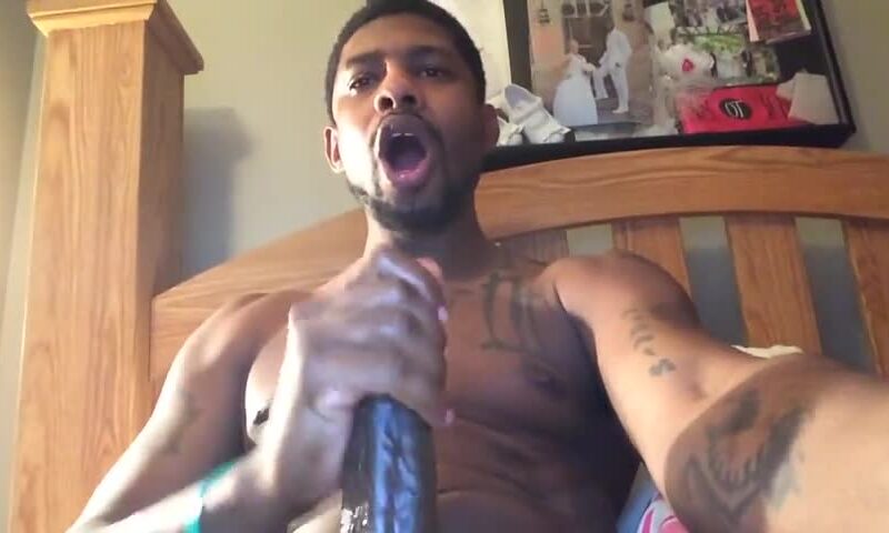 Hot Black Daddy Masturbates On Cam